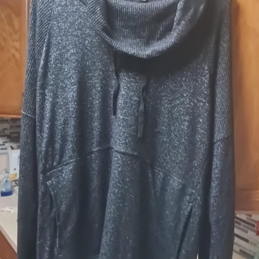 LOUNGE TOP WOMENS SIZE  XL